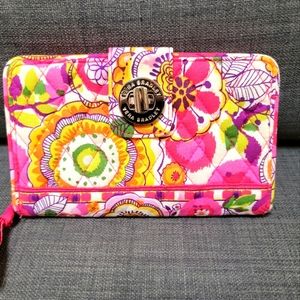 NWOT Vera Bradley Wallet